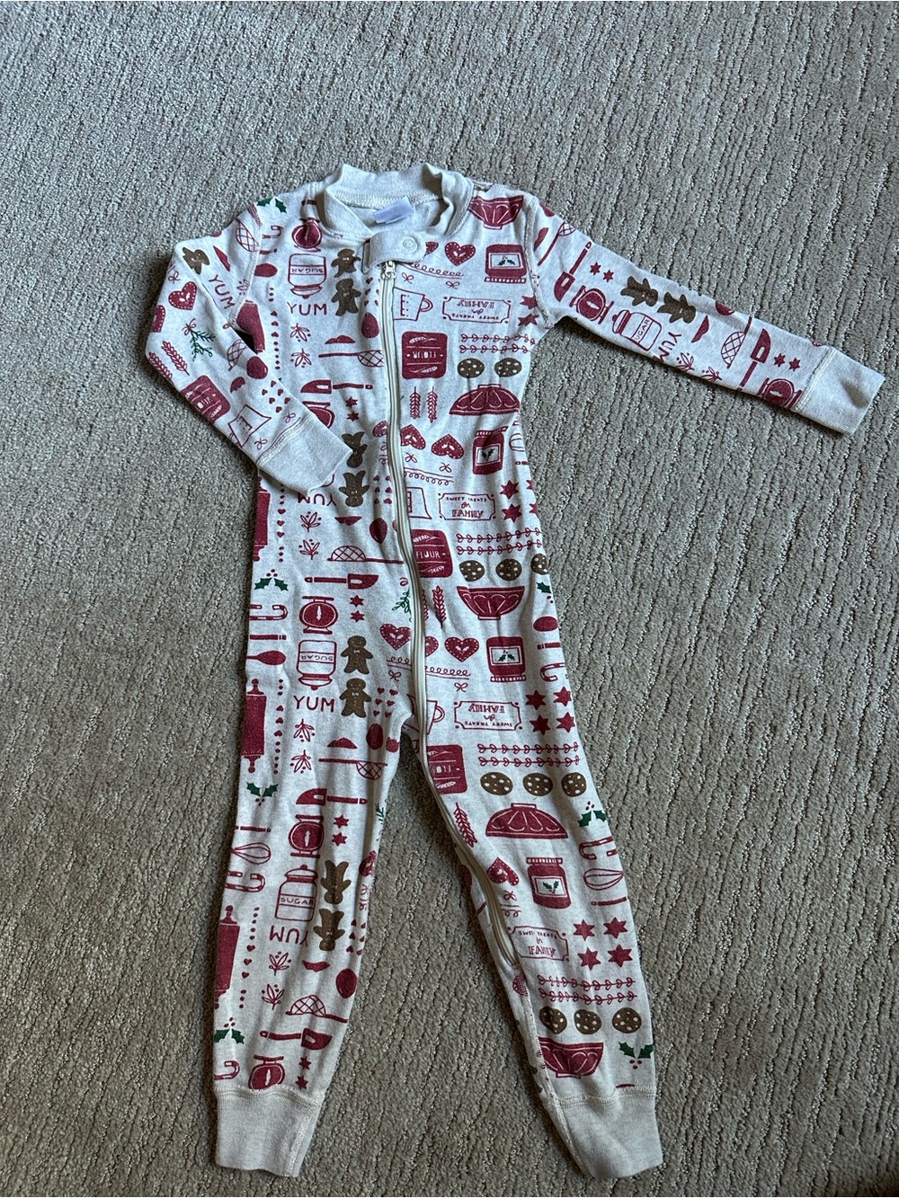 Hanna Andersson holiday baking zip pjs